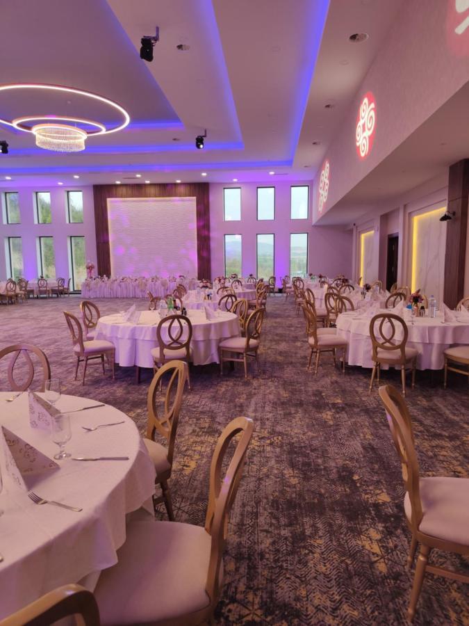 Glorius Hotel Veles Eksteriør bilde