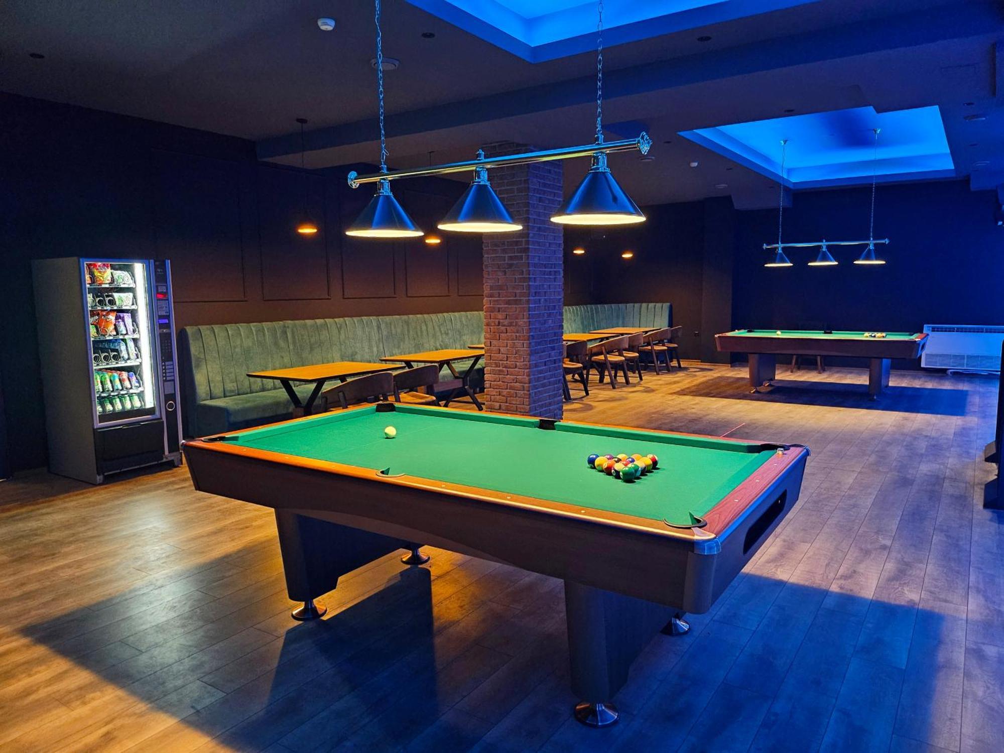 Glorius Hotel Veles Eksteriør bilde